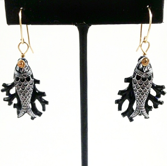 Crystal Cove Boutique Jewelry - 14k gold Black Coral Reef Fish